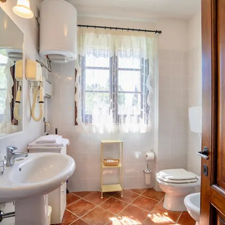 Isa-holiday-home With Swimming-pool In San Gimignano, With Air Conditioning And Private Outdoor Area Hotel apartamentowy San Gimignano