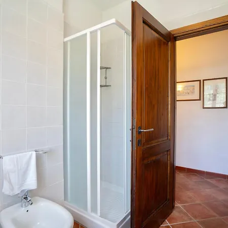 Isa-holiday-home With Swimming-pool In San Gimignano, With Air Conditioning And Private Outdoor Area Lägenhetshotell San Gimignano