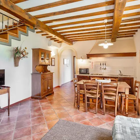 Isa-holiday-home With Swimming-pool In San Gimignano, With Air Conditioning And Private Outdoor Area Lägenhetshotell *